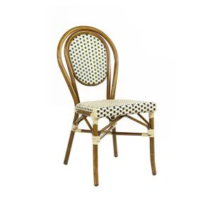 Namještaj za blagovaonice za bistroe. Vanjske stolice i setovi stolova